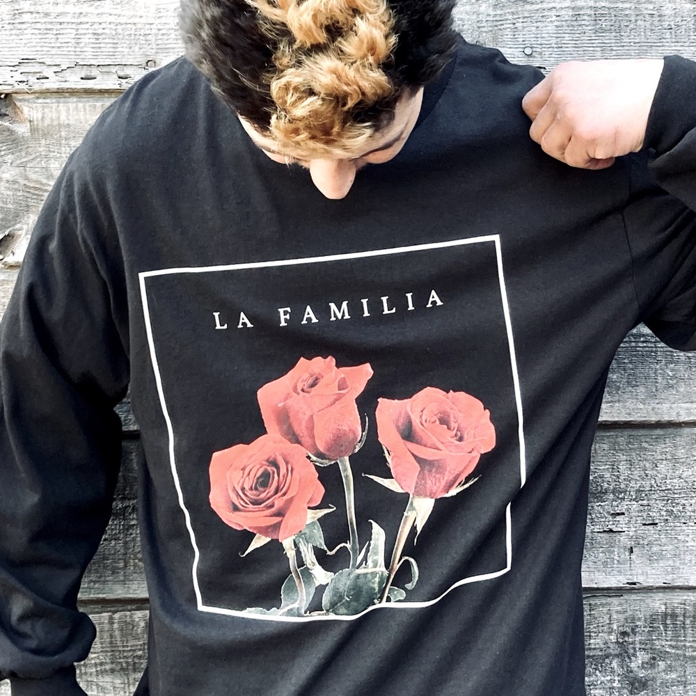 Familia Forever Large Long Sleeve Brand New With Tags